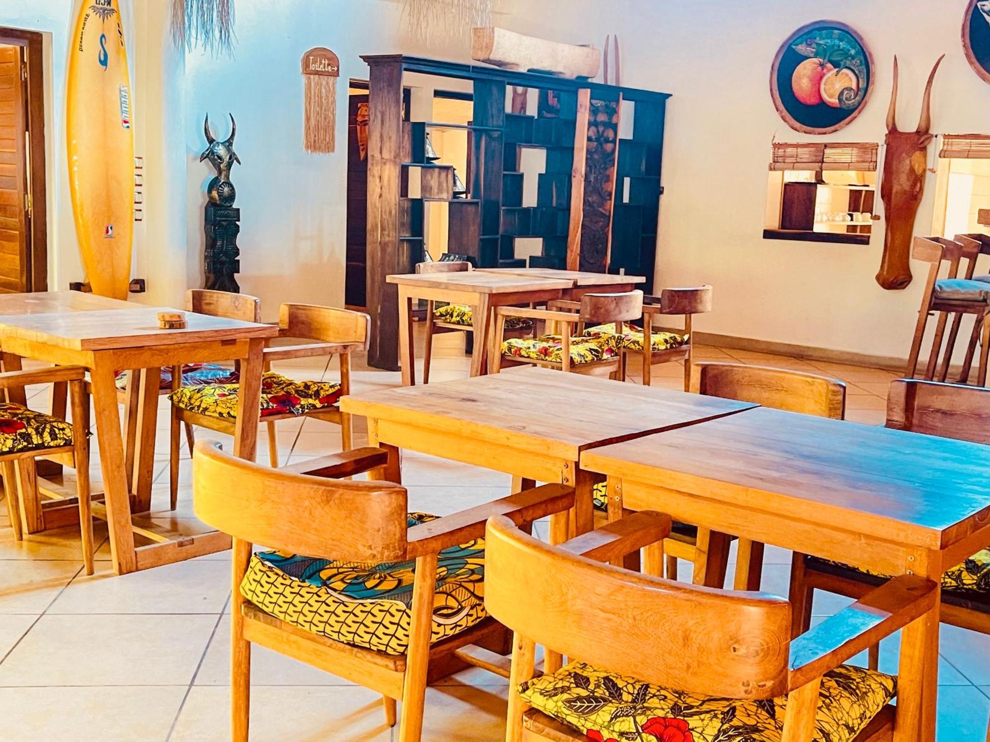 Vovo Telo Lodge 톨리아라 외부 사진