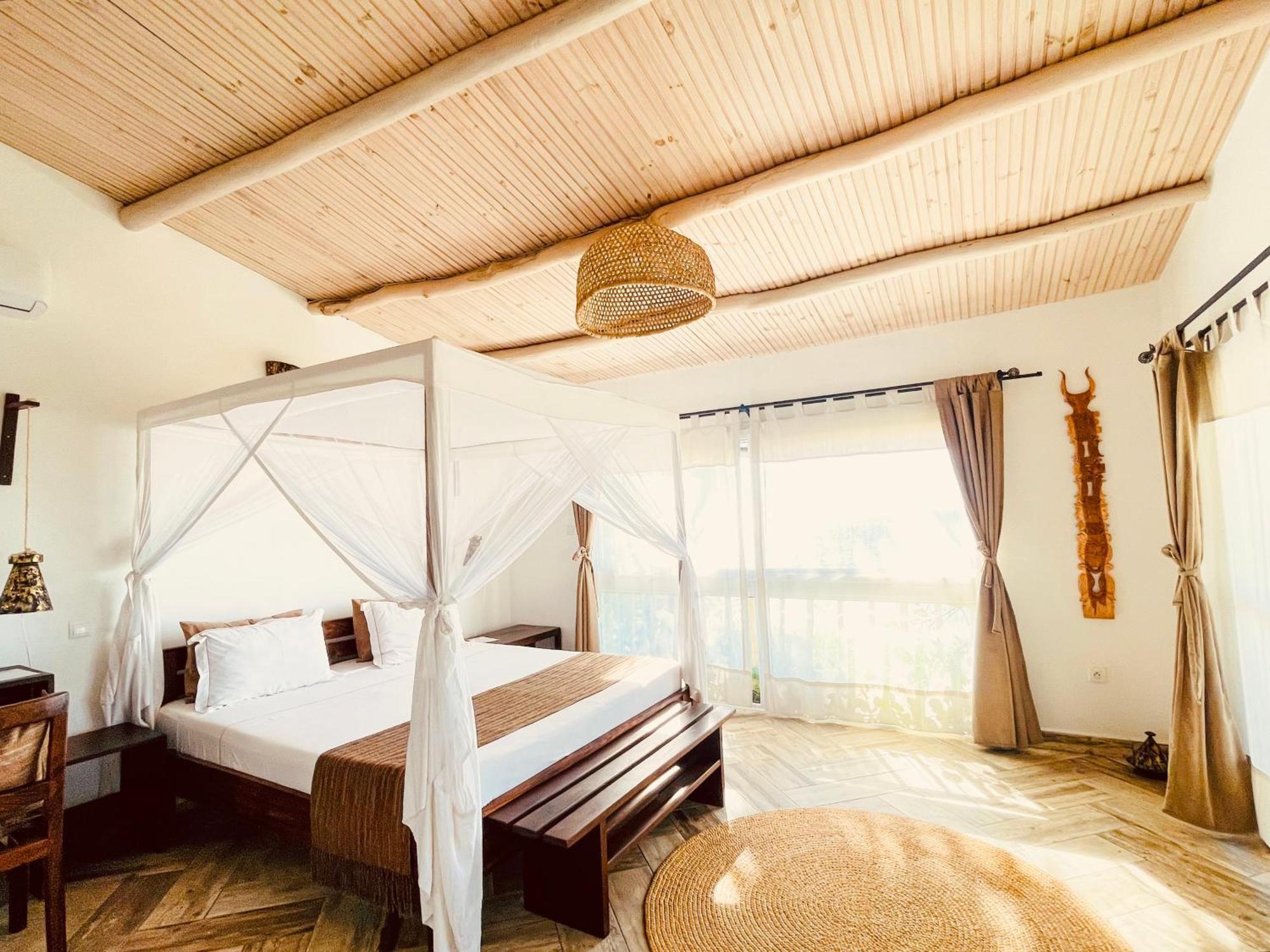 Vovo Telo Lodge 톨리아라 외부 사진