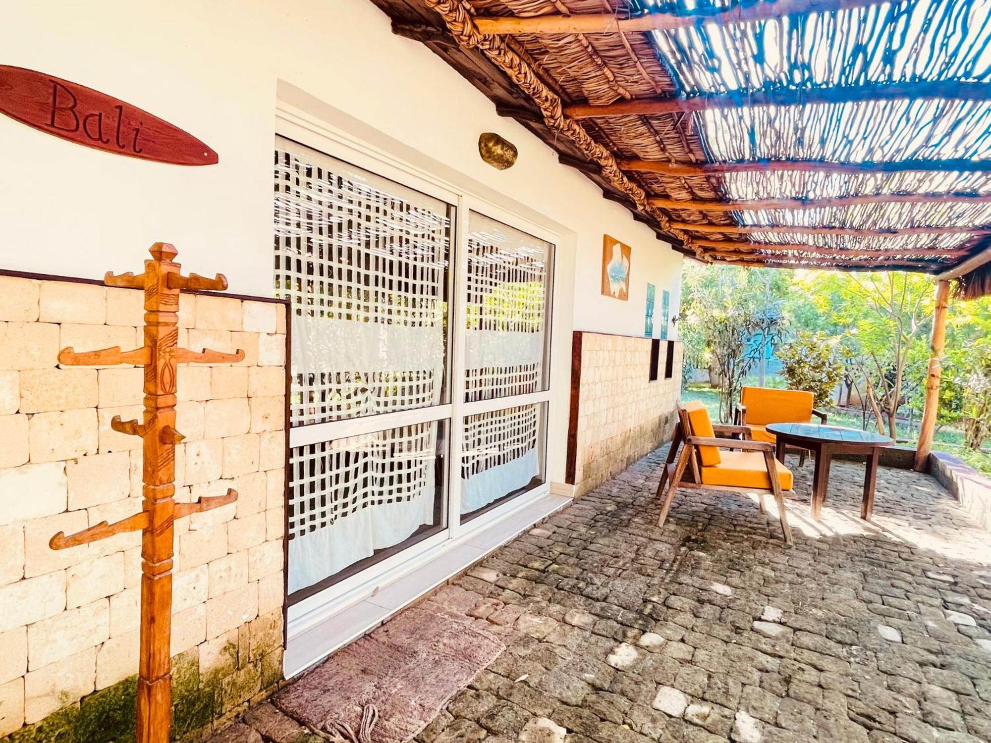 Vovo Telo Lodge 톨리아라 외부 사진