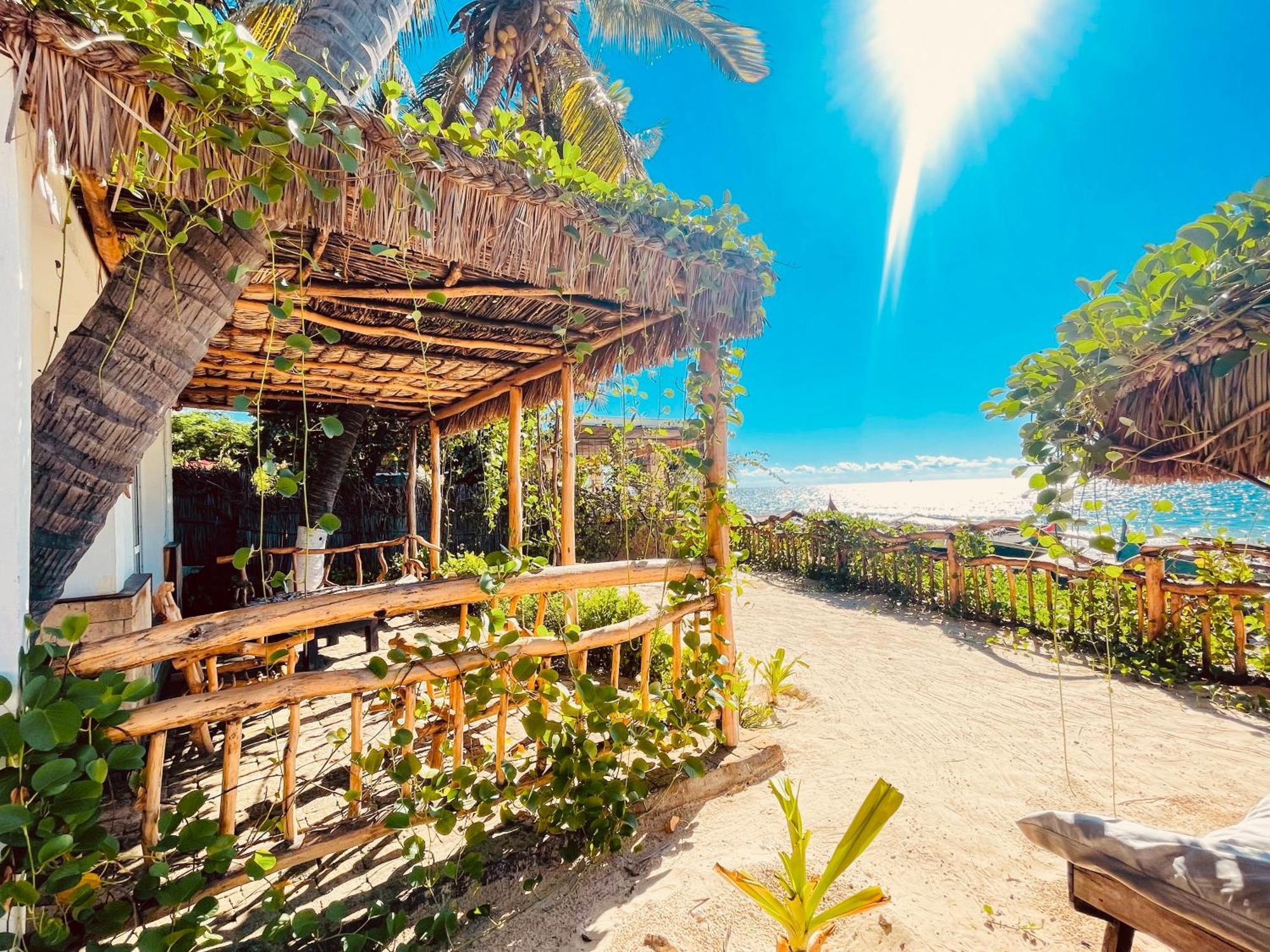Vovo Telo Lodge 톨리아라 외부 사진
