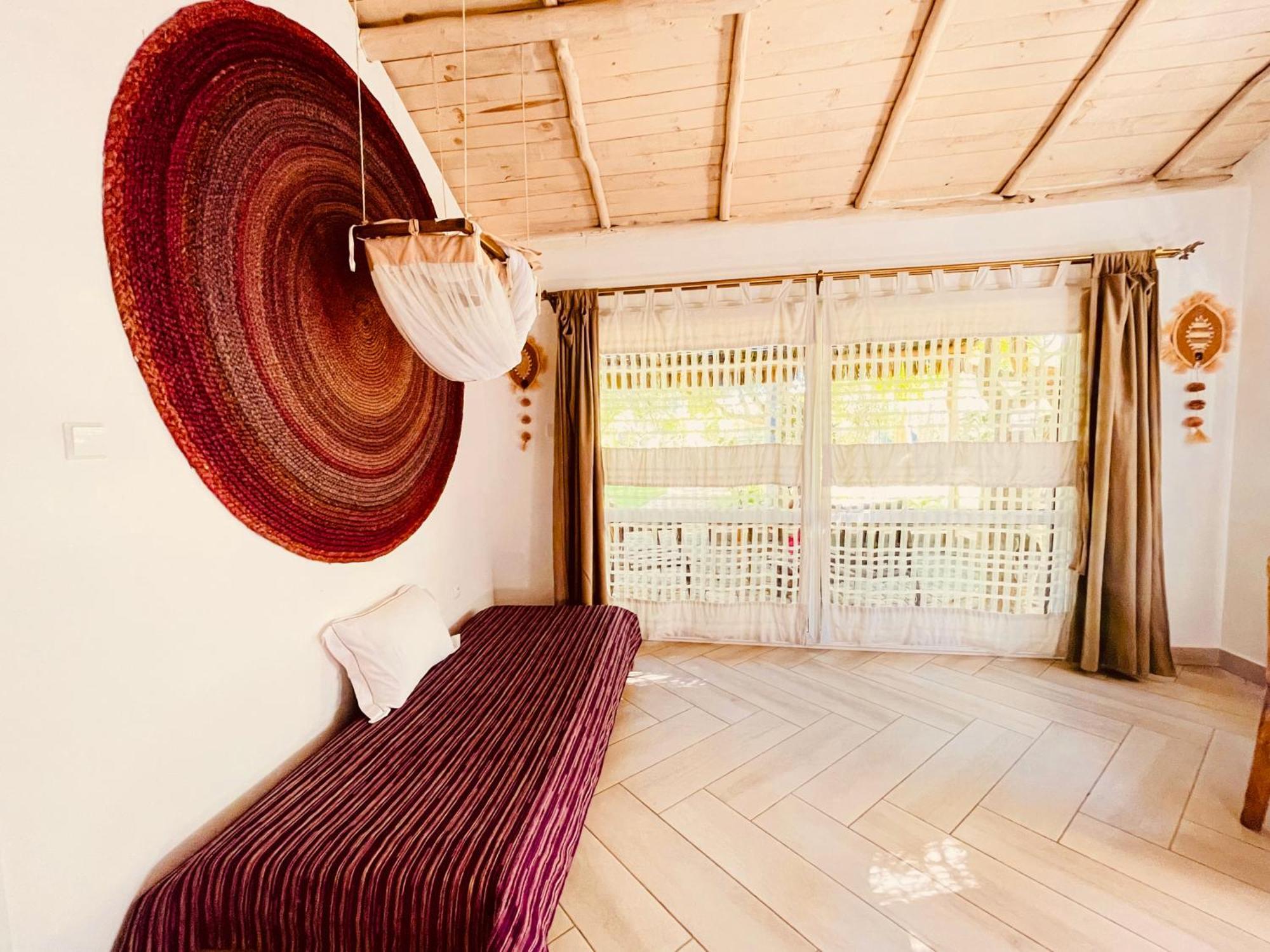 Vovo Telo Lodge 톨리아라 외부 사진