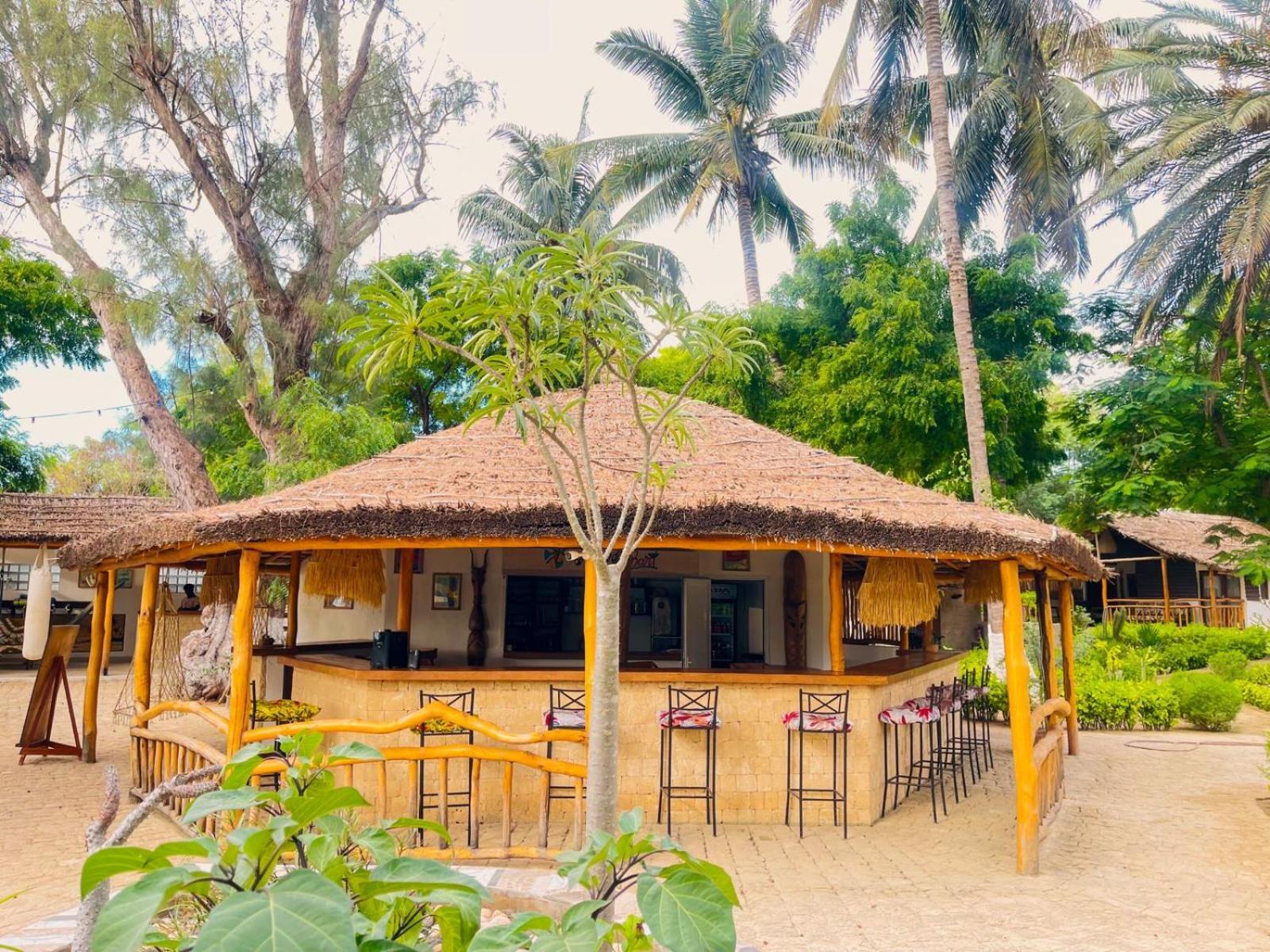 Vovo Telo Lodge 톨리아라 외부 사진