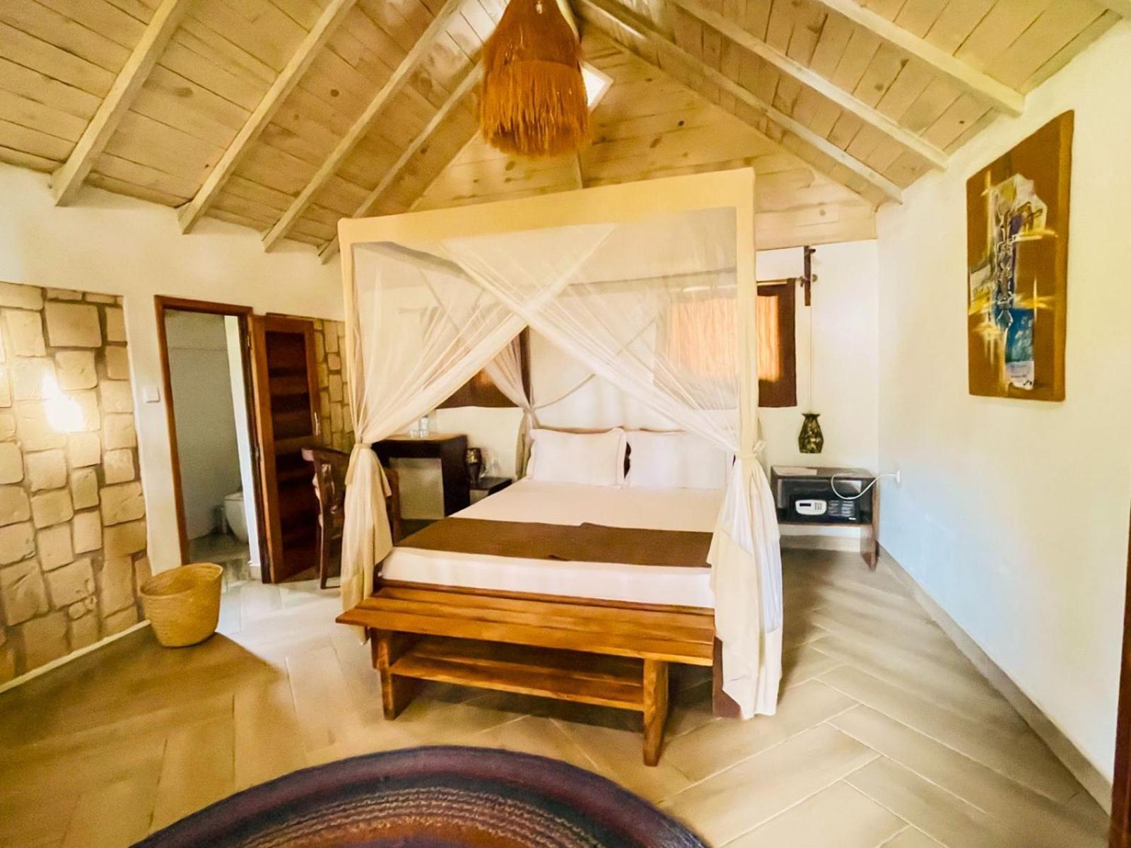 Vovo Telo Lodge 톨리아라 외부 사진